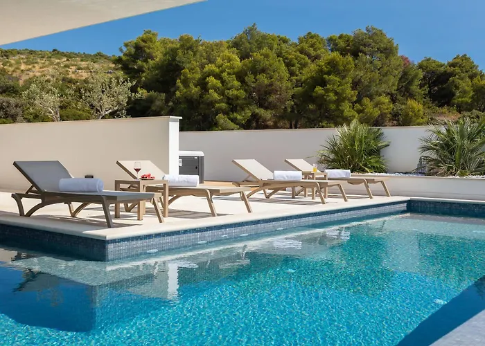 וילה Oliva Dolac